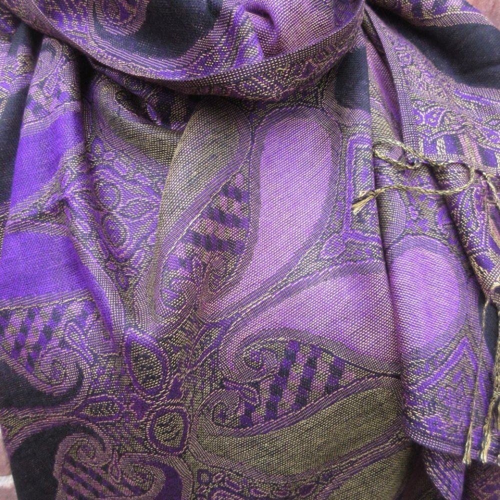 Purple Black Paisley Pashmina Scarf Shawl Wrap / Rave Scarves Women Accessories - Picture 6 of 7